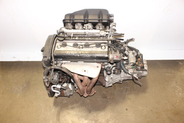TOYOTA COROLLA LEVIN AE111 4AGE 20VALVE BLACK TOP 5 SPEED MANUAL TRANSMISSION